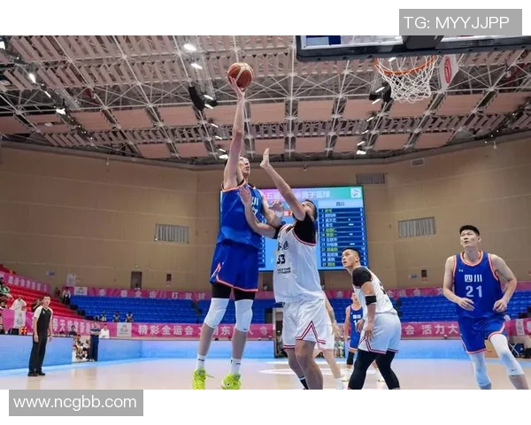 成都篮球队在全国篮球配合排行榜中荣获第八名展现出色团队协作能力