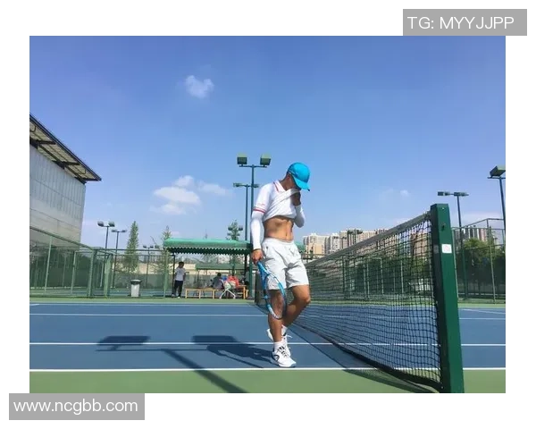 成都网球队默契配合助力联赛表现精彩纷呈 成都网球队默契配合助力联赛表现精彩纷呈